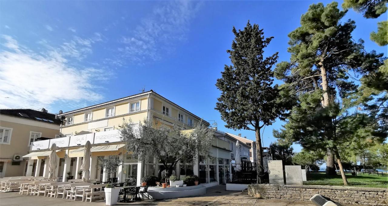Stella Deluxe Superior 5 Star Apartment, Your Piece Of Heaven By The Sea & Park, With Sea View Novigrad Istria Buitenkant foto