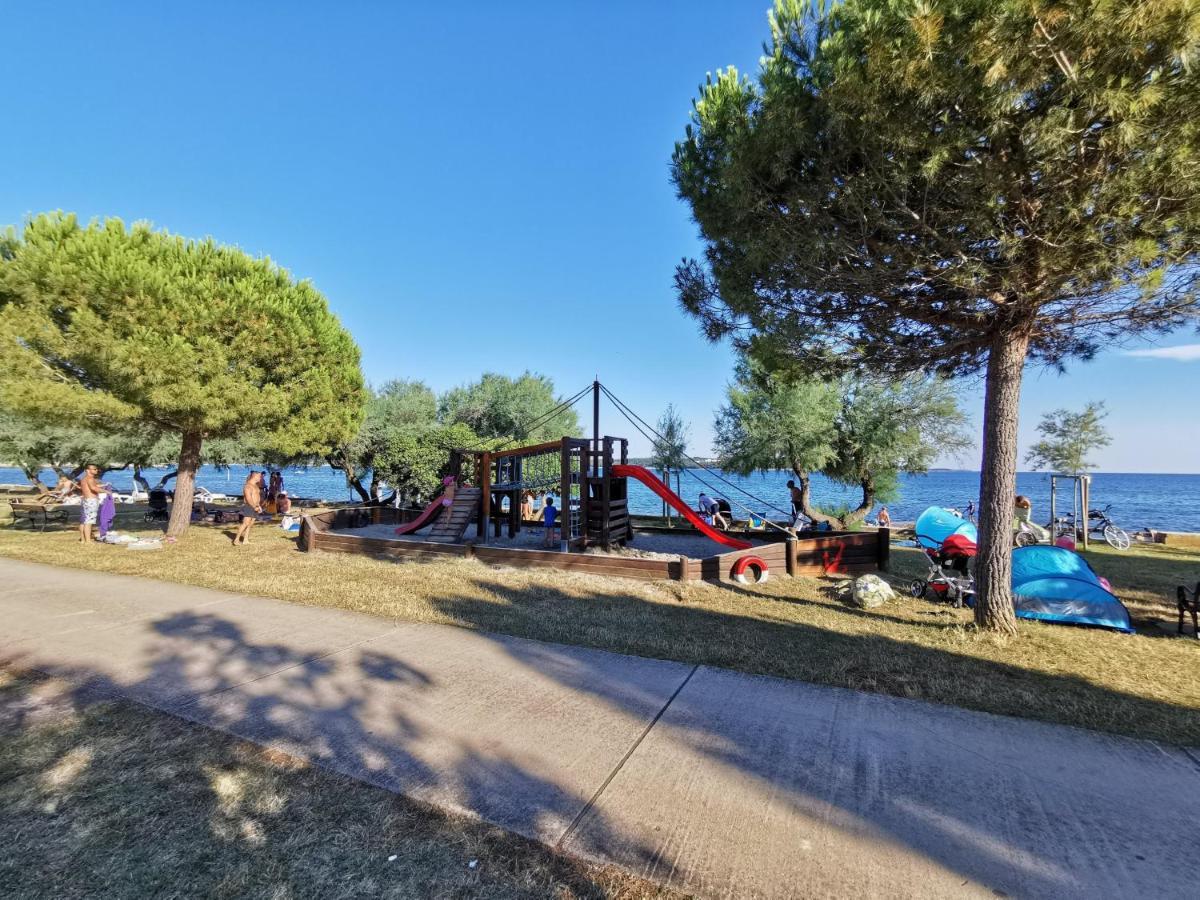 Stella Deluxe Superior 5 Star Apartment, Your Piece Of Heaven By The Sea & Park, With Sea View Novigrad Istria Buitenkant foto